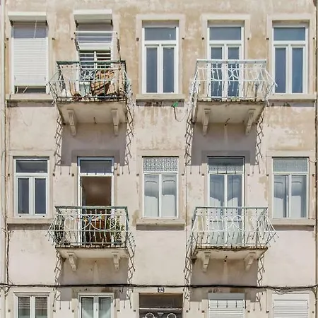 Barbosa River Views * Lisbon
